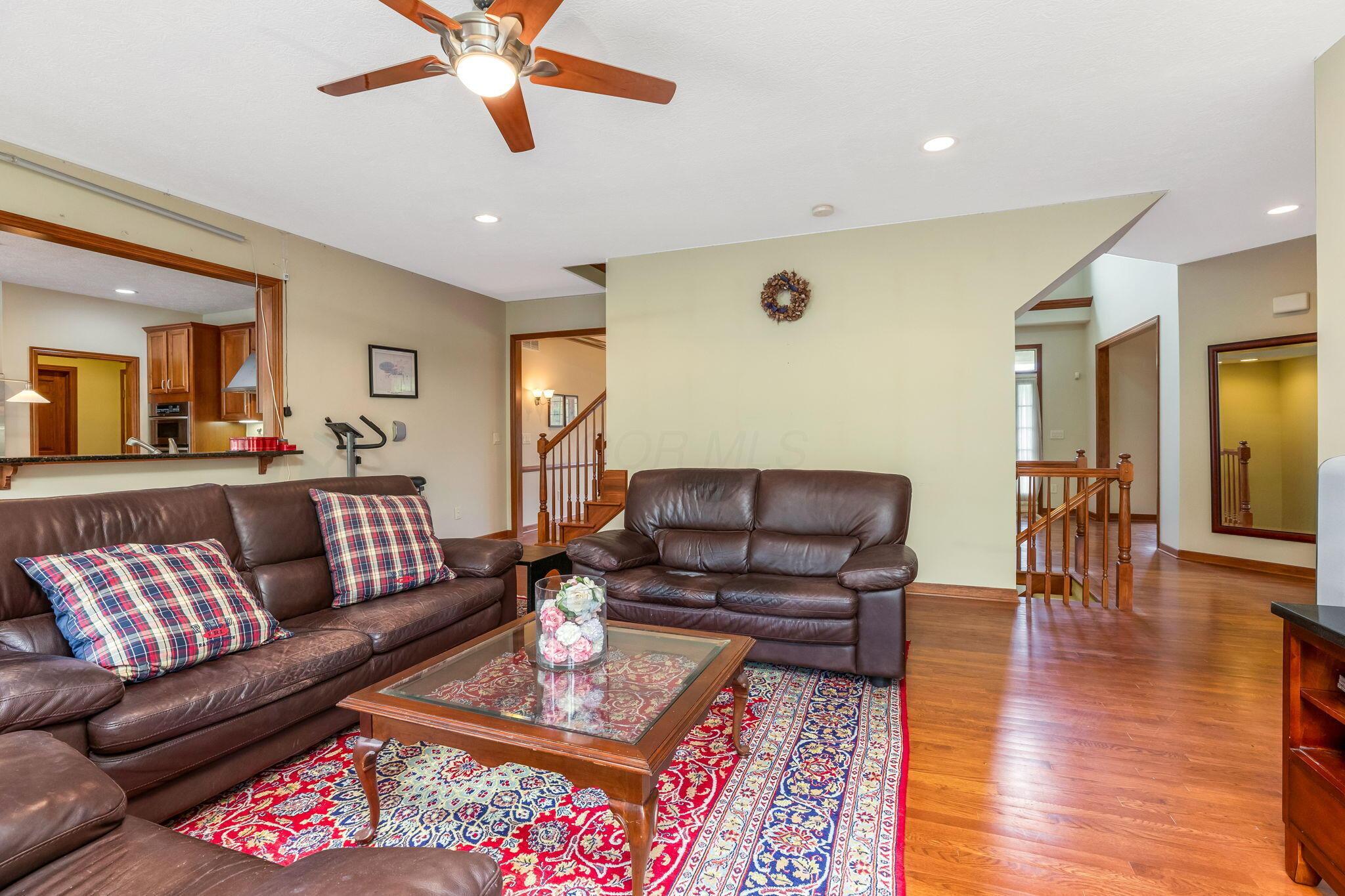 7031 Bold Forbes Court, Blacklick, Ohio image 14