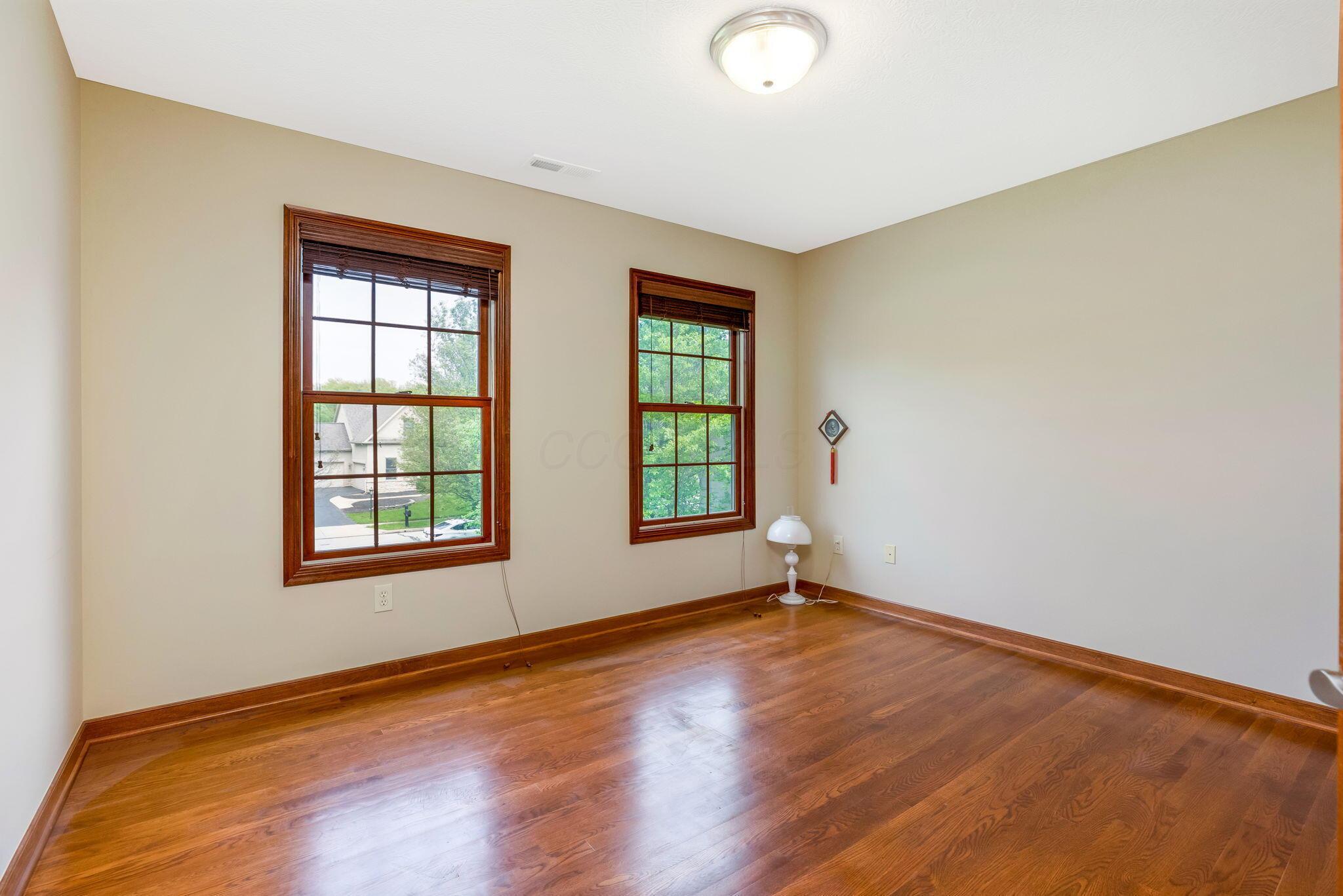 7031 Bold Forbes Court, Blacklick, Ohio image 34