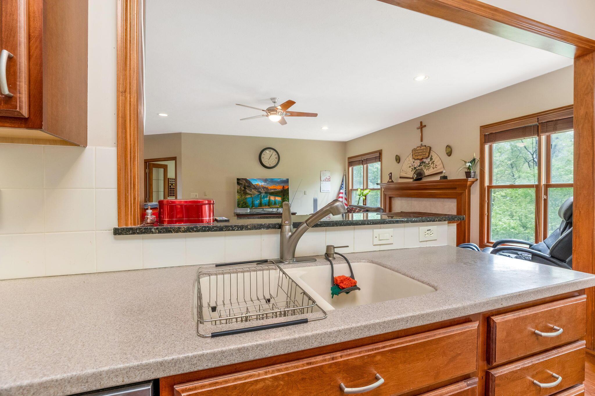 7031 Bold Forbes Court, Blacklick, Ohio image 23