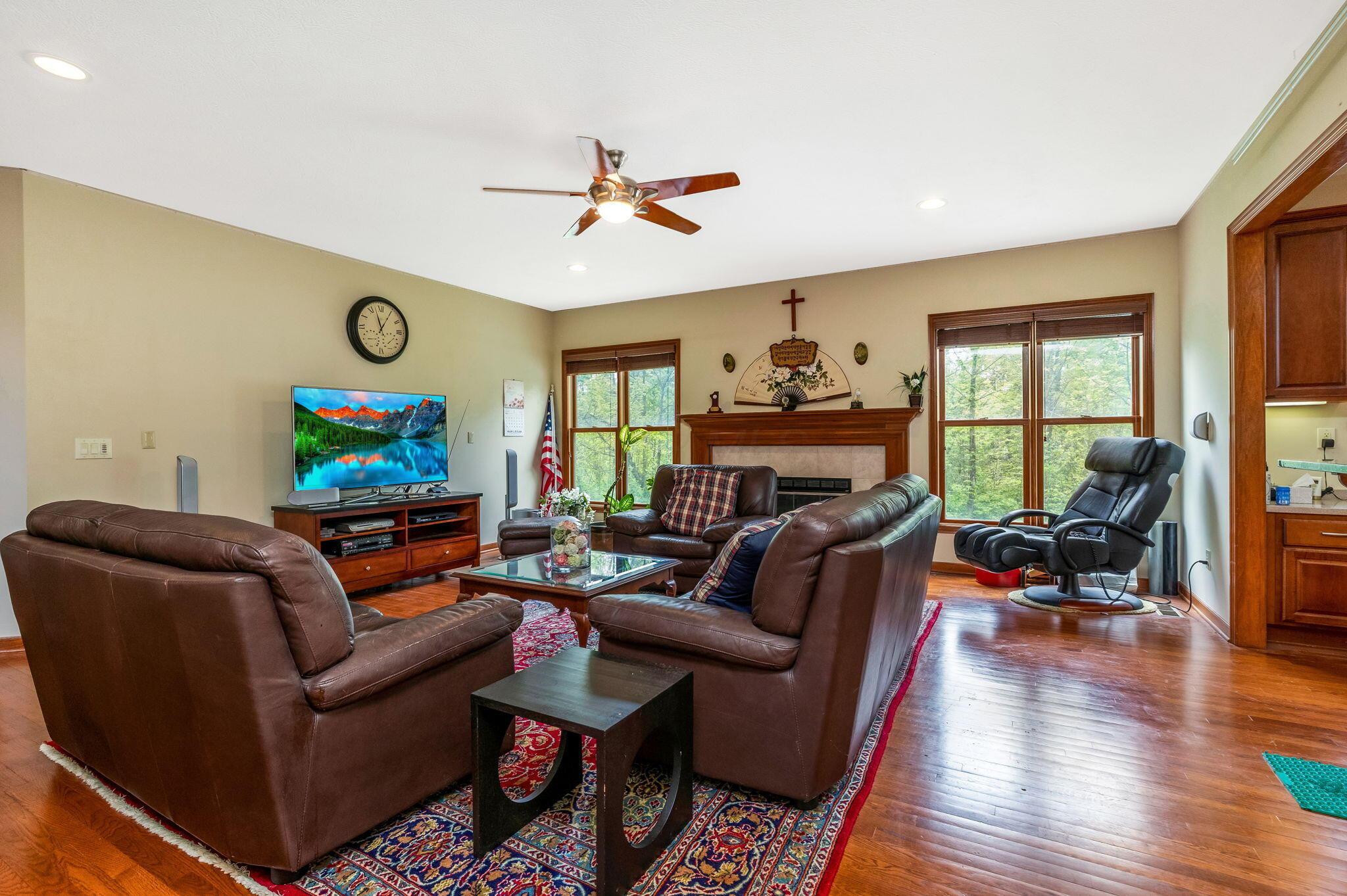 7031 Bold Forbes Court, Blacklick, Ohio image 15