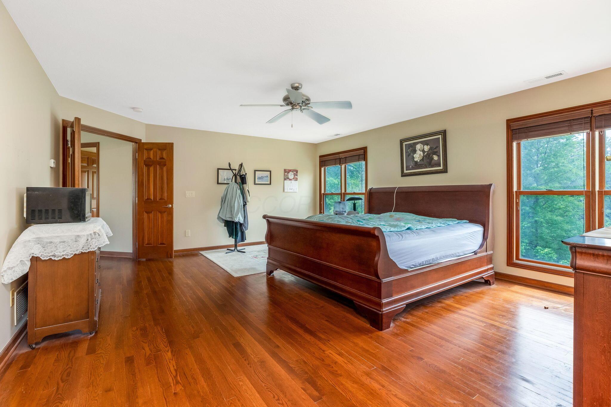 7031 Bold Forbes Court, Blacklick, Ohio image 42