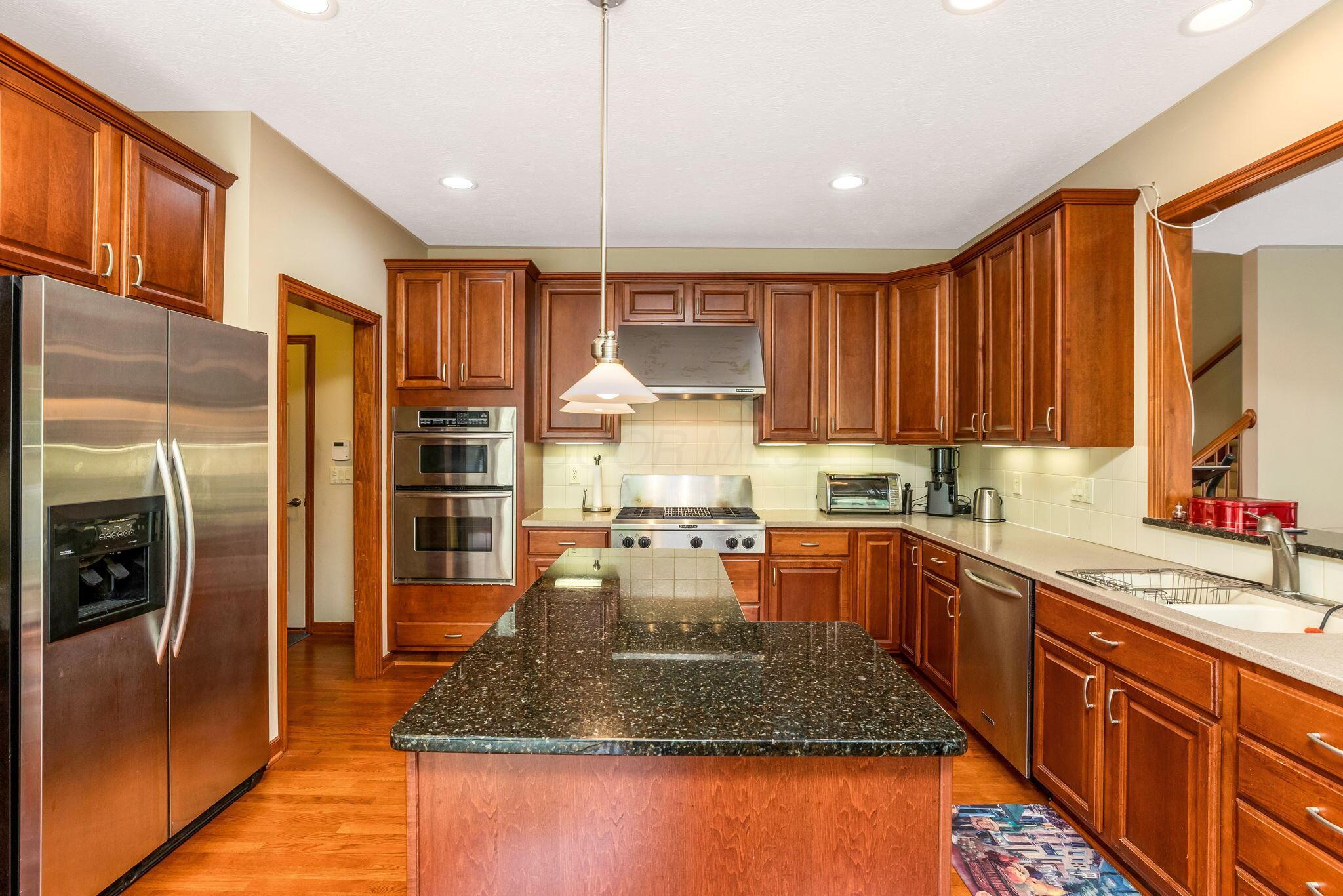 7031 Bold Forbes Court, Blacklick, Ohio image 21