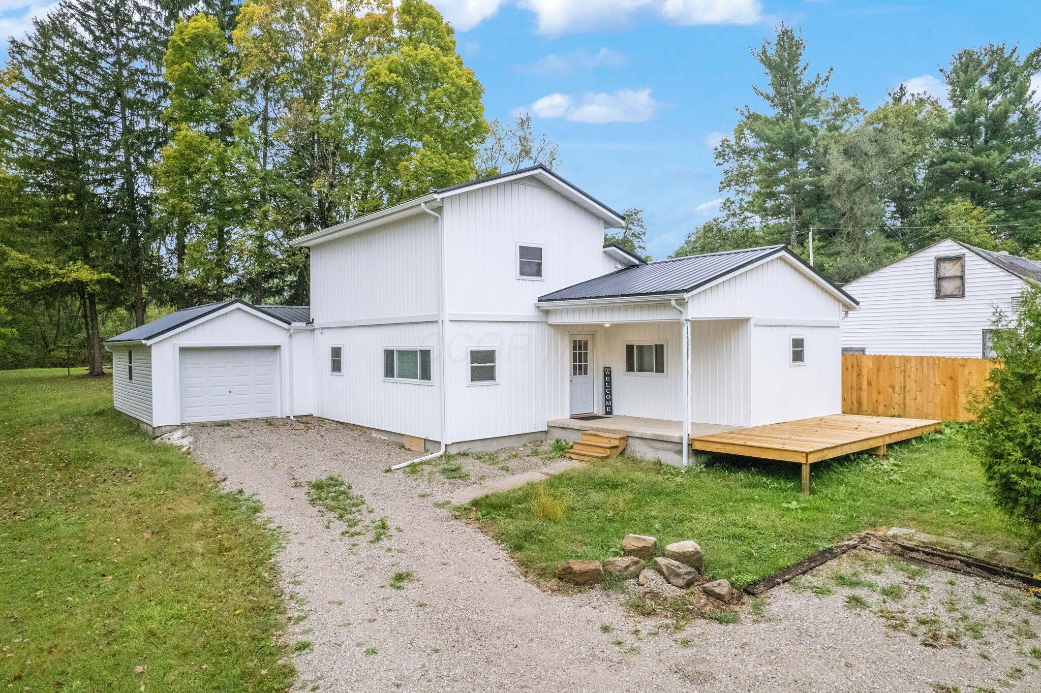 1737 Vernonview Drive, Mount Vernon, Ohio image 2