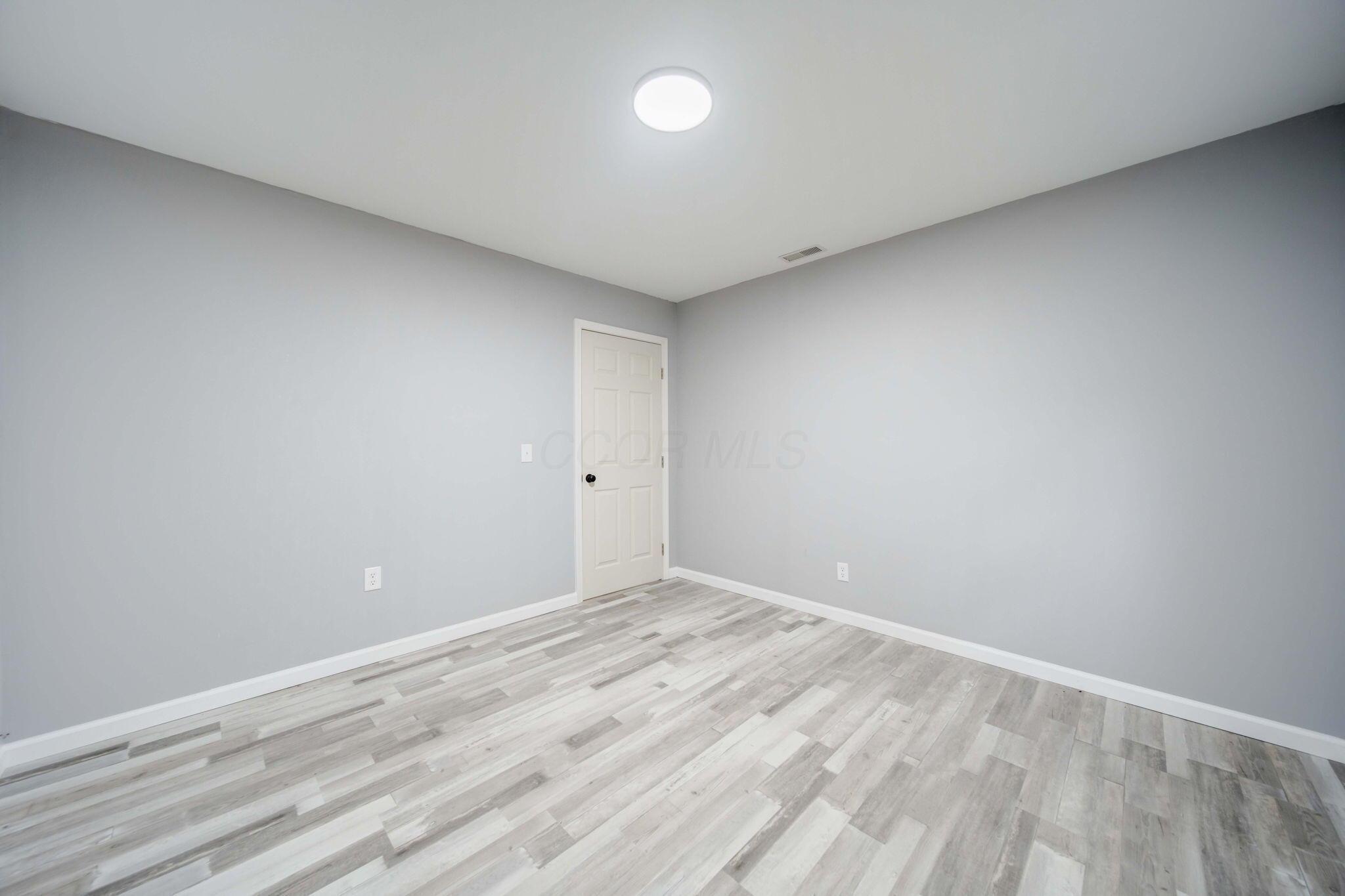 1737 Vernonview Drive, Mount Vernon, Ohio image 36