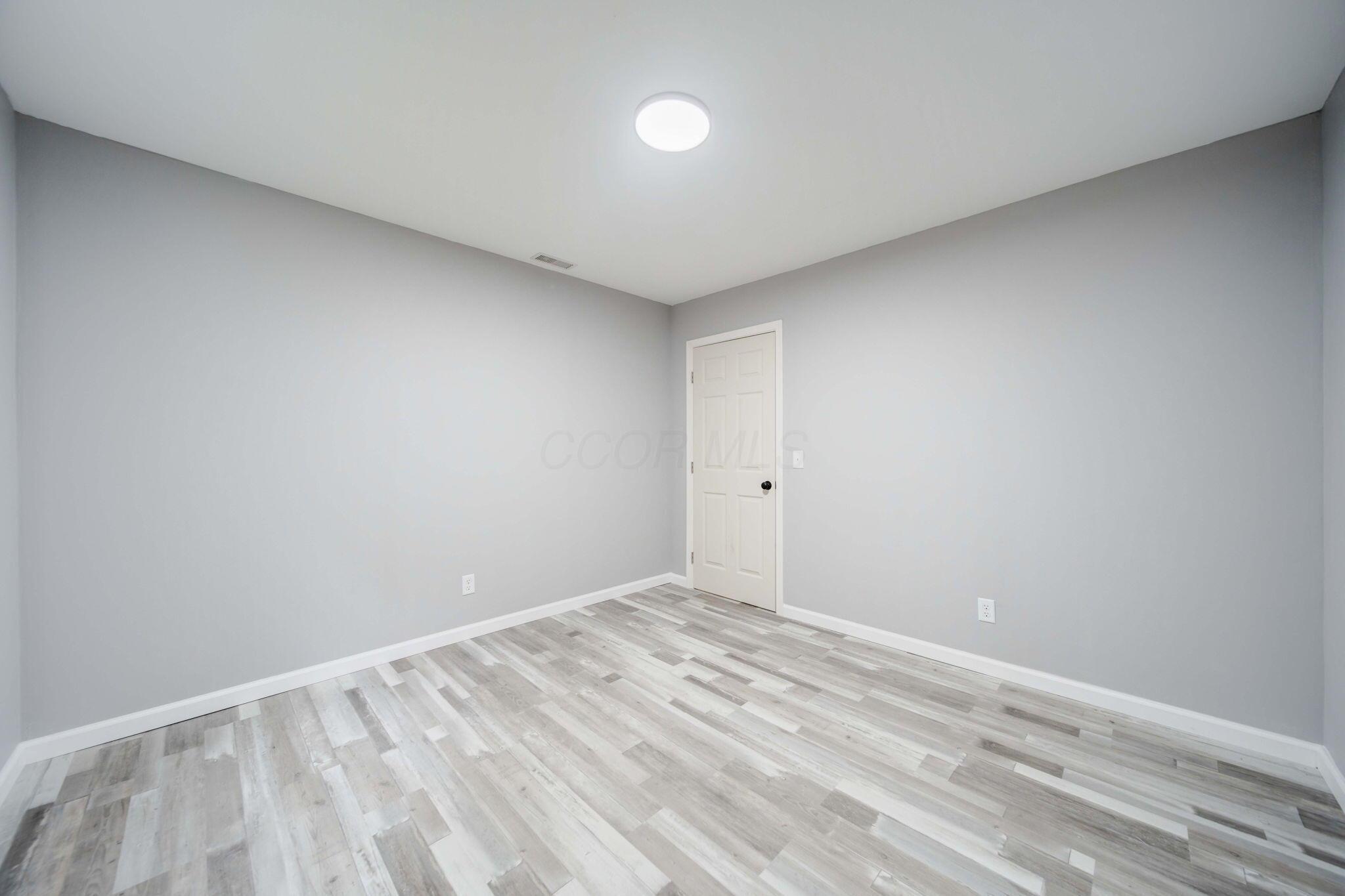 1737 Vernonview Drive, Mount Vernon, Ohio image 38