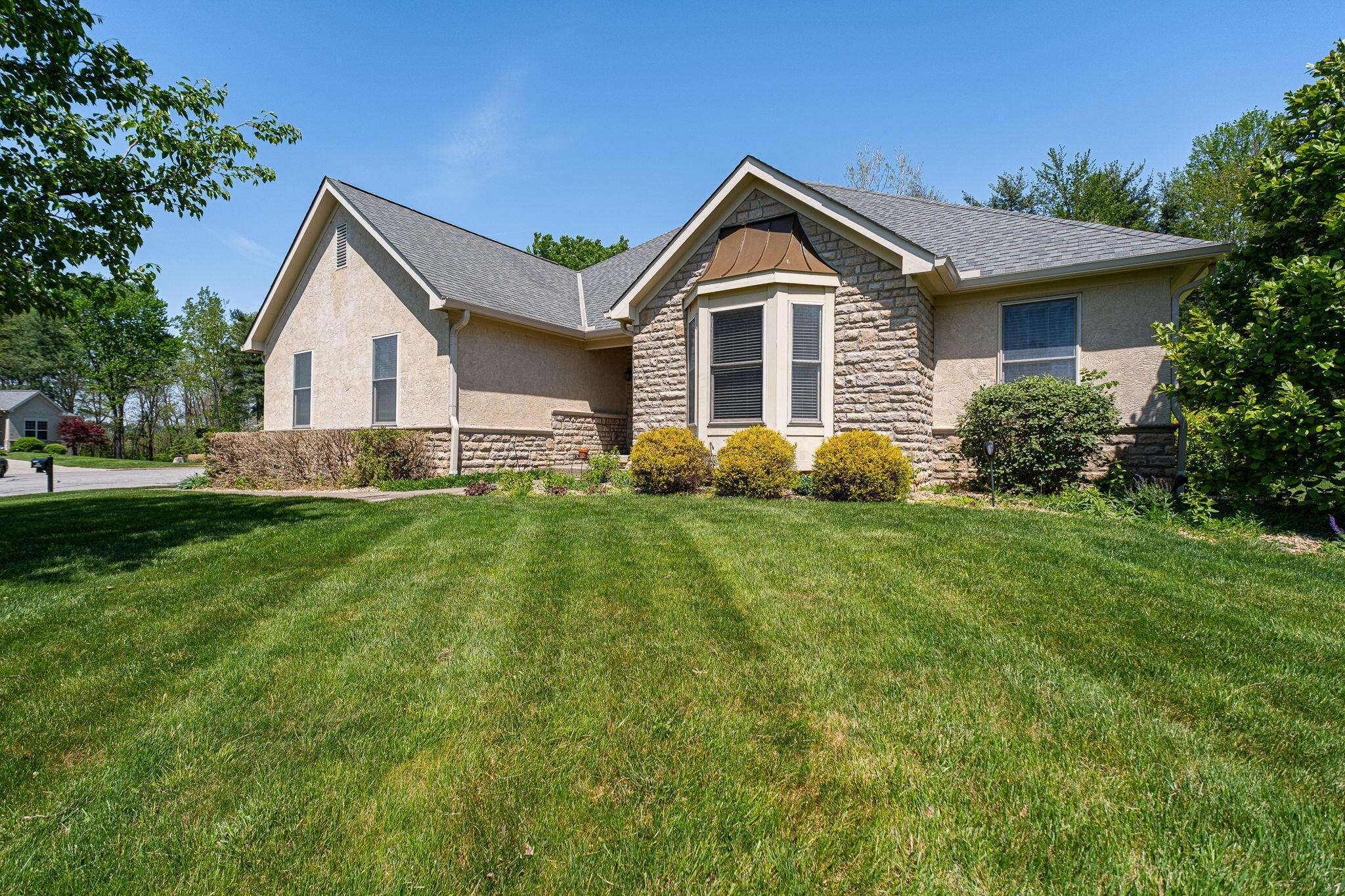 405 Connors Grove
