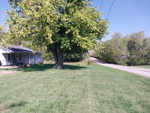 Tiny photo for 2351 Waugh Road, Greenfield, OH 45123 (MLS # 225039466)