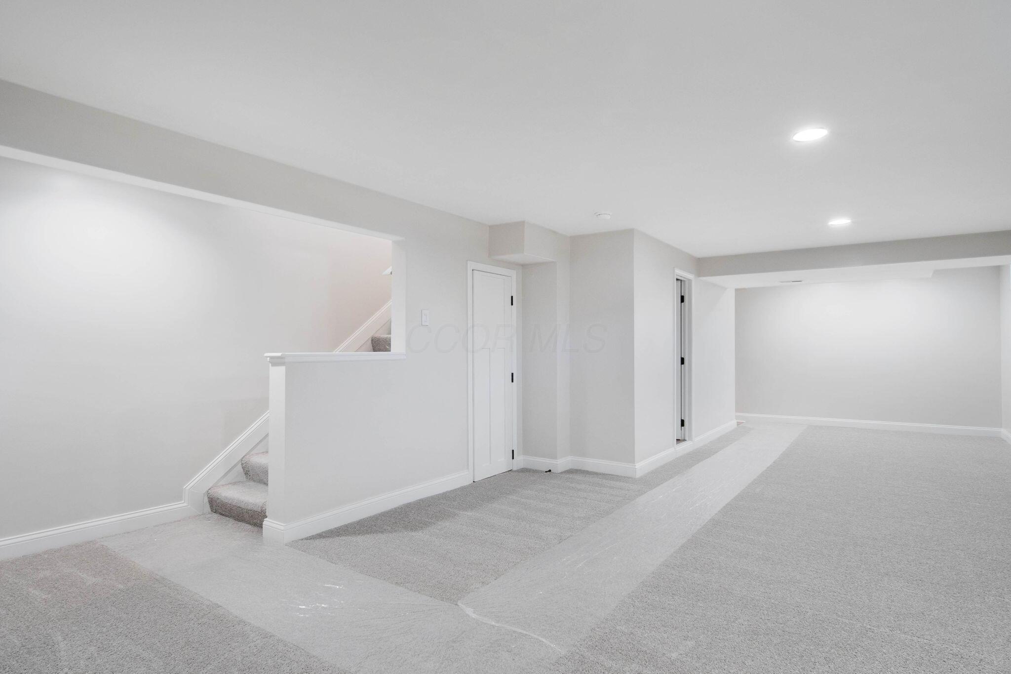 8849 Juneberry Road, Lewis Center, Ohio image 37