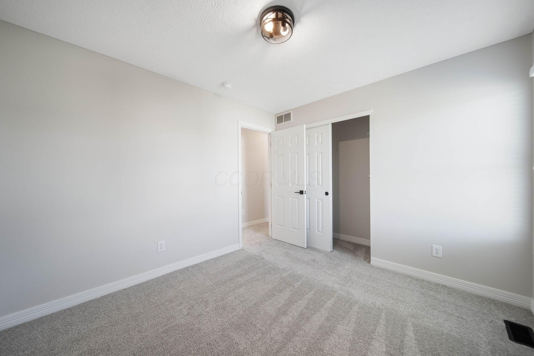 8849 Juneberry Road, Lewis Center, Ohio image 32