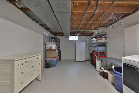 Tiny photo for 1064 Hillsdale Drive, Columbus, OH 43224 (MLS # 225042102)