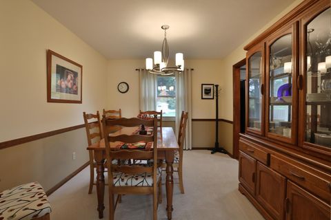 Tiny photo for 1064 Hillsdale Drive, Columbus, OH 43224 (MLS # 225042102)