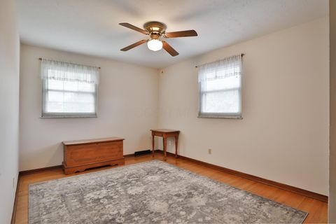 Tiny photo for 1064 Hillsdale Drive, Columbus, OH 43224 (MLS # 225042102)