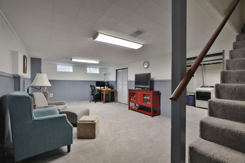 Tiny photo for 1064 Hillsdale Drive, Columbus, OH 43224 (MLS # 225042102)