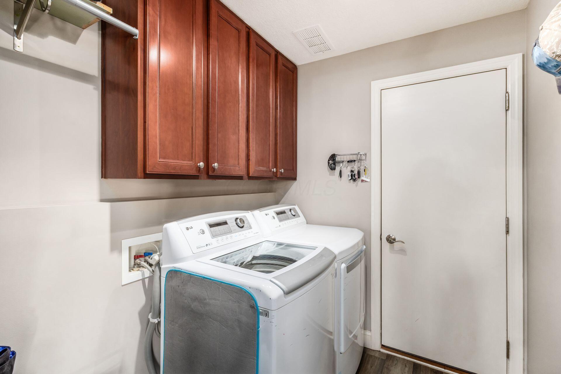 6148 Ryan Woods Way, Hilliard, Ohio image 16