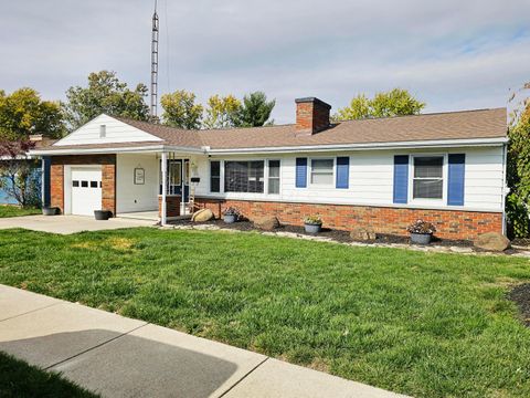 Tiny photo for 606 Willabar Drive, Washington Court House, OH 43160 (MLS # 225041790)