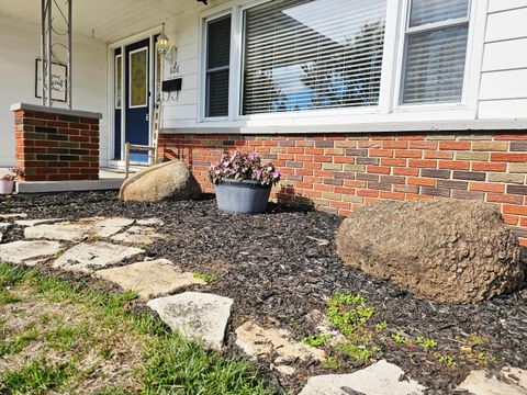 Tiny photo for 606 Willabar Drive, Washington Court House, OH 43160 (MLS # 225041790)