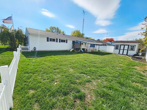 Tiny photo for 606 Willabar Drive, Washington Court House, OH 43160 (MLS # 225041790)