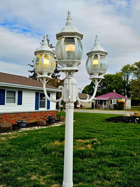 Tiny photo for 606 Willabar Drive, Washington Court House, OH 43160 (MLS # 225041790)