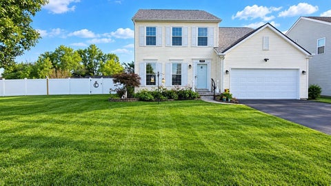 Photo of 2797 Marblewood Drive, Columbus, OH 43219 (MLS # 226036940)
