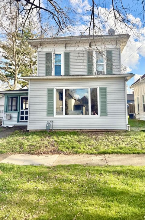 Photo of 616 E Vine Street, Mount Vernon, OH 43050 (MLS # 226010874)