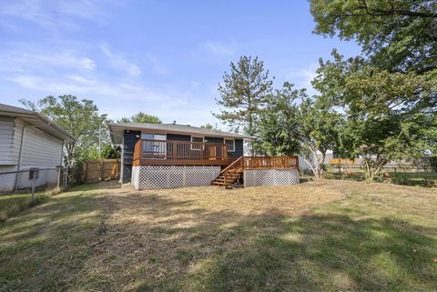 Tiny photo for 1030 Dalehurst Road, Columbus, OH 43219 (MLS # 225037593)