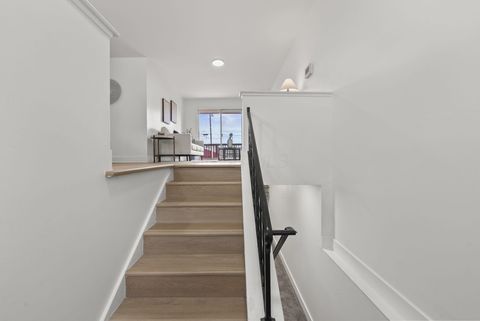 Tiny photo for 1030 Dalehurst Road, Columbus, OH 43219 (MLS # 225037593)