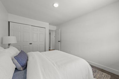 Tiny photo for 1030 Dalehurst Road, Columbus, OH 43219 (MLS # 225037593)