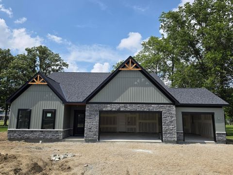 Photo of 630 W Lake Avenue, Lakeview, OH 43331 (MLS # 226024777)