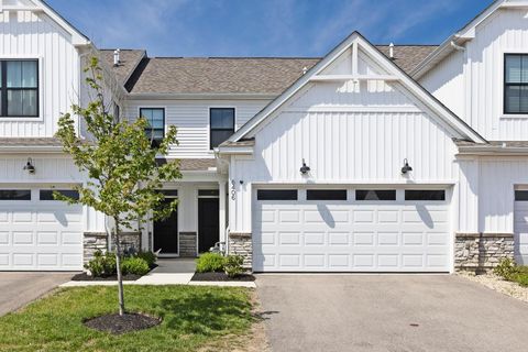 Photo of 6406 Hamilton Woods Boulevard N, Westerville, OH 43081 (MLS # 226016750)