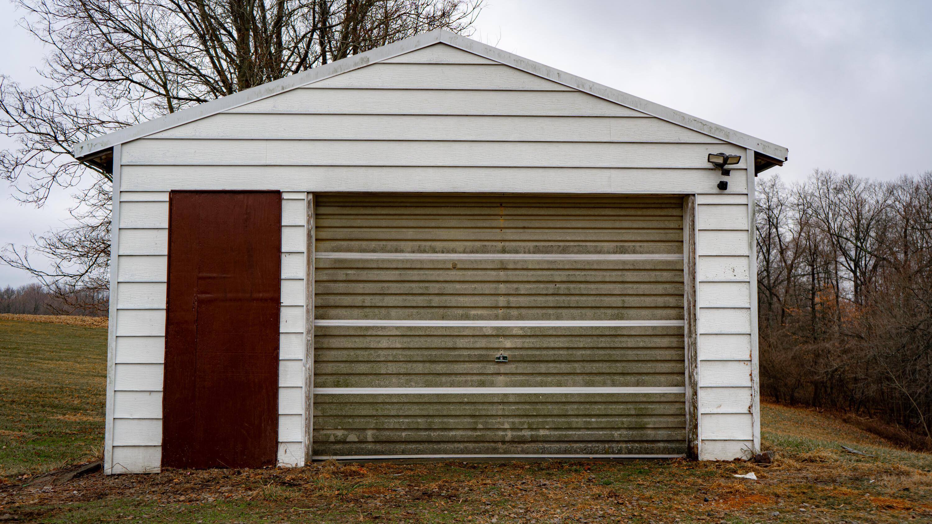 1425 Flint Ridge Road, Hopewell, Ohio image 38