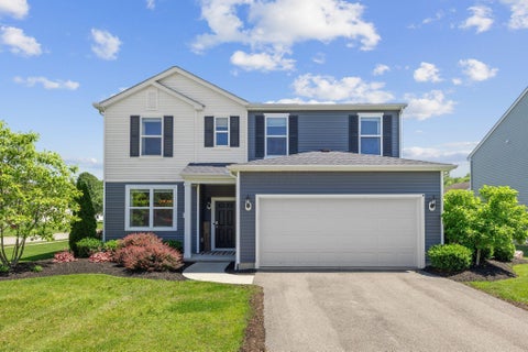 Photo of 1139 Lake Forest Drive, Hebron, OH 43025 (MLS # 226019790)