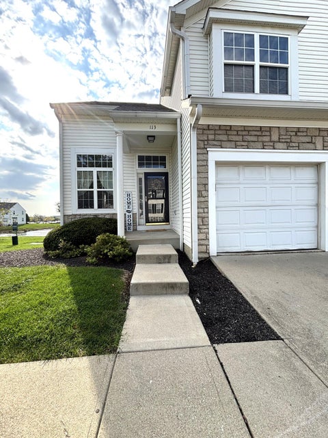 Photo of 113 Green Mill, Blacklick, OH 43004 (MLS # 226034910)