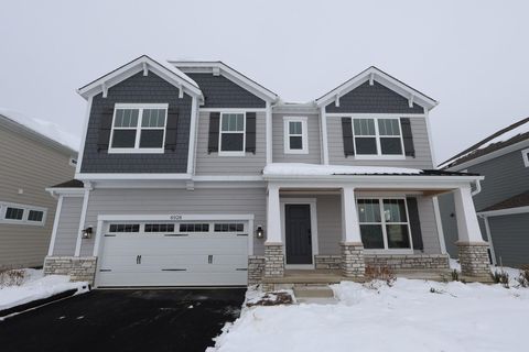 Photo of 6928 Barksdale Drive, Dublin, OH 43016 (MLS # 225042972)