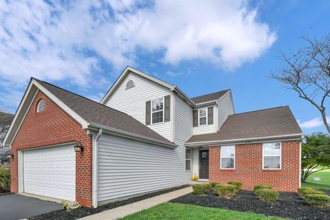 Photo of 339 Fairfield Drive NE, Pickerington, OH 43147 (MLS # 225039928)