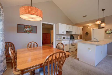 Tiny photo for 1948 S Farmbrook Creek S 7 #7, Grove City, OH 43123 (MLS # 225039856)