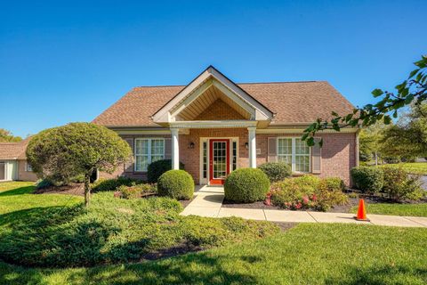 Tiny photo for 1948 S Farmbrook Creek S 7 #7, Grove City, OH 43123 (MLS # 225039856)