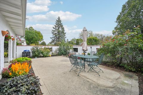 Tiny photo for 5485 Millington Road, Columbus, OH 43235 (MLS # 225039534)