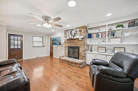 Tiny photo for 5485 Millington Road, Columbus, OH 43235 (MLS # 225039534)