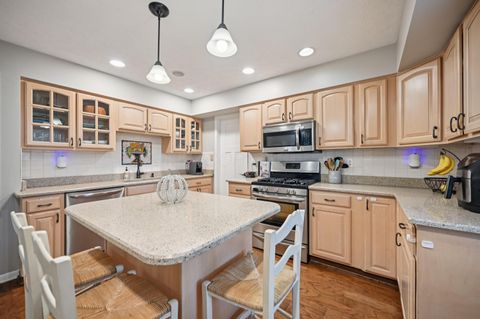 Tiny photo for 5485 Millington Road, Columbus, OH 43235 (MLS # 225039534)