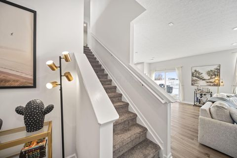 Tiny photo for 1172 Lake Forest Drive, Hebron, OH 43025 (MLS # 226000523)