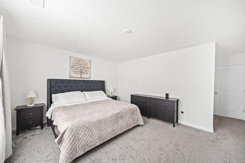 Tiny photo for 1172 Lake Forest Drive, Hebron, OH 43025 (MLS # 226000523)