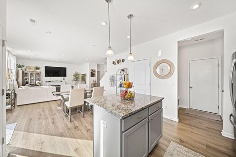 Tiny photo for 1172 Lake Forest Drive, Hebron, OH 43025 (MLS # 226000523)