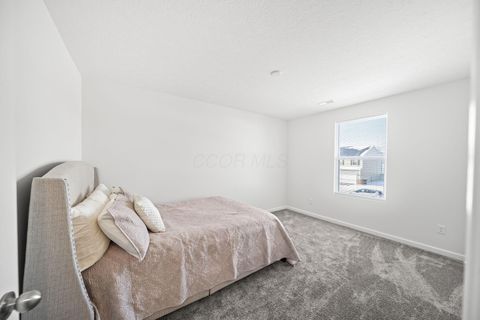 Tiny photo for 1172 Lake Forest Drive, Hebron, OH 43025 (MLS # 226000523)