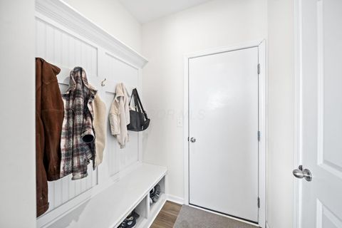 Tiny photo for 1172 Lake Forest Drive, Hebron, OH 43025 (MLS # 226000523)