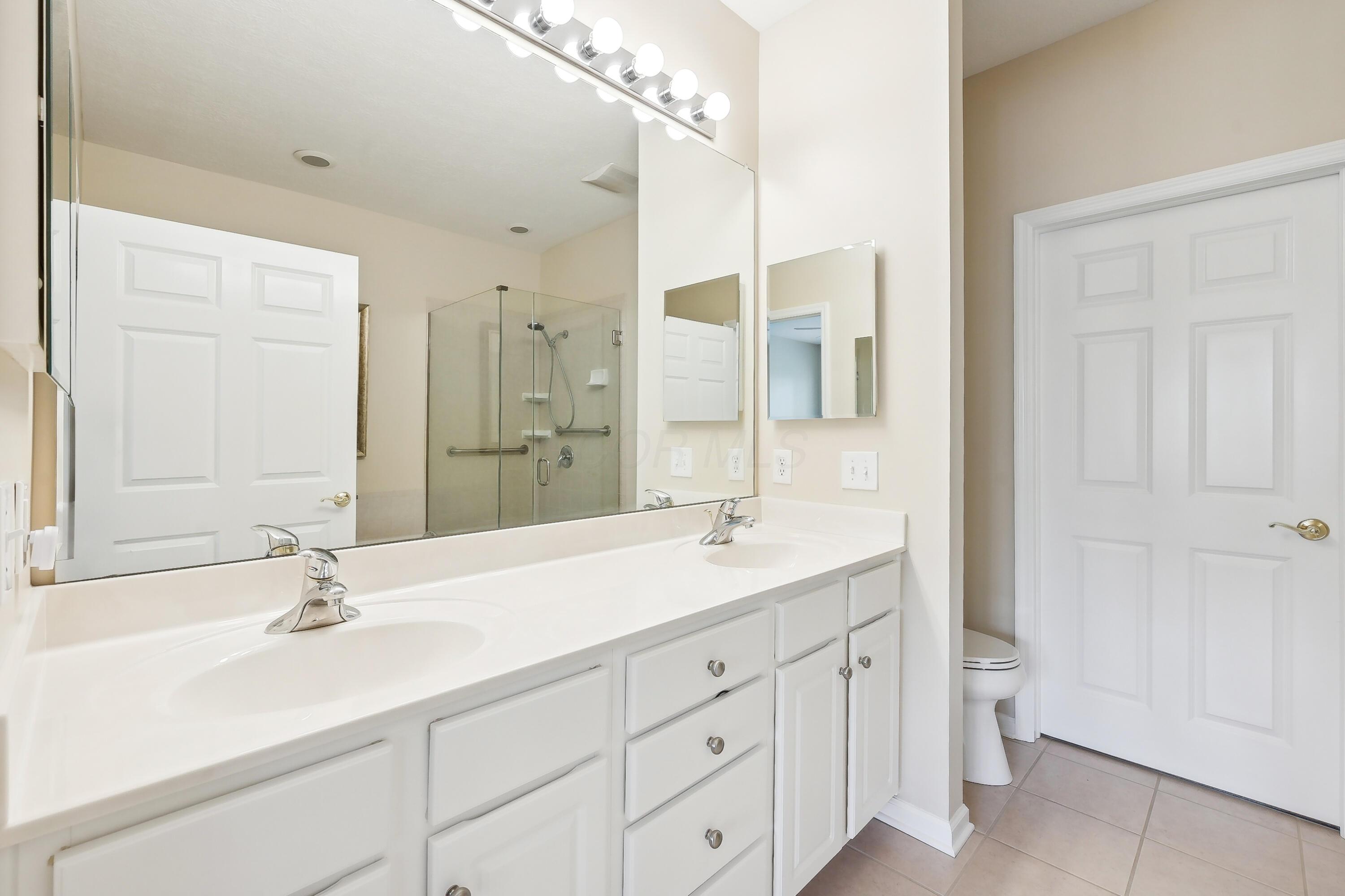6222 Langton Circle, Westerville, Ohio image 33