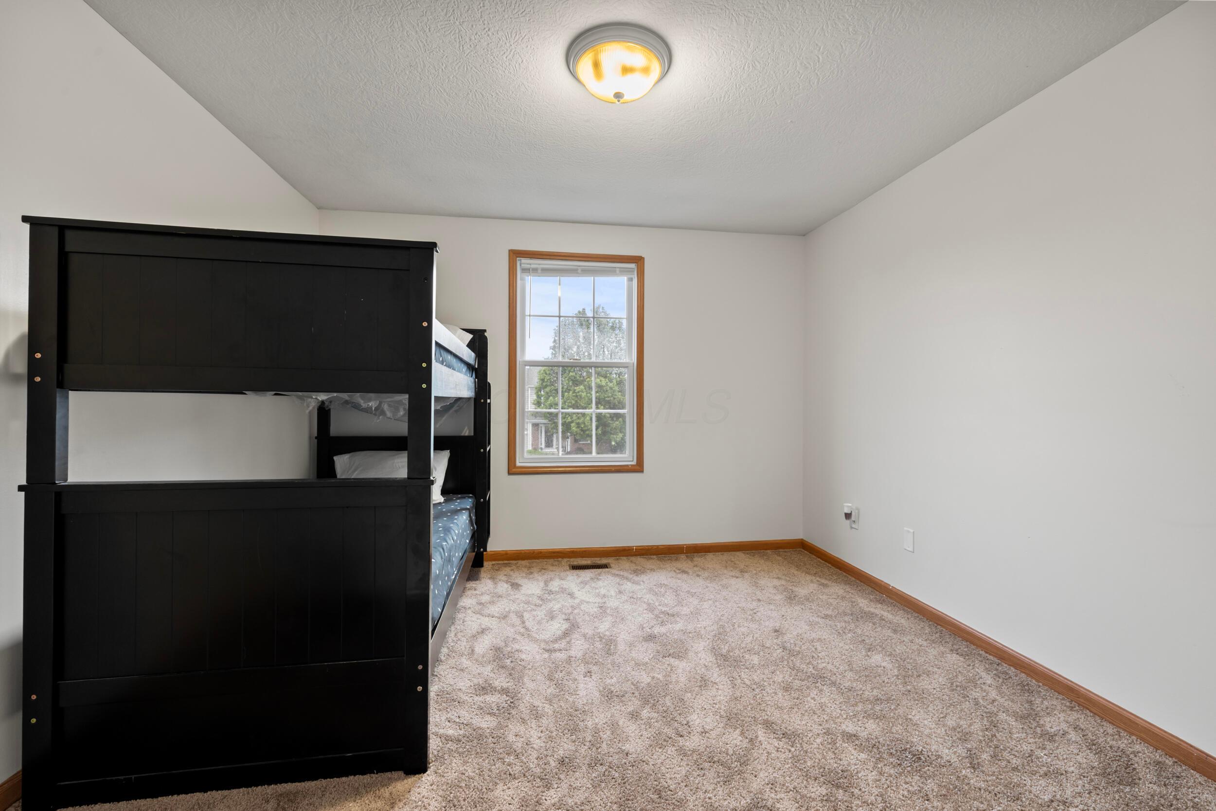 1608 Geranium Drive, Lewis Center, Ohio image 19