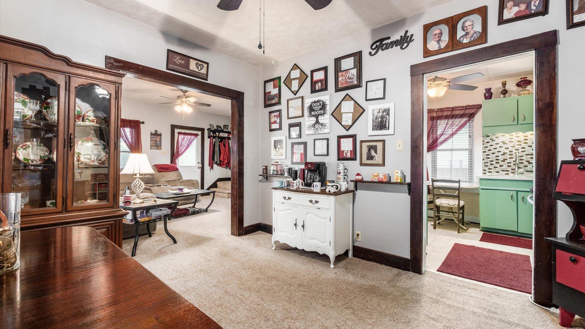 709 Wesley Avenue, Newark, Ohio image 12