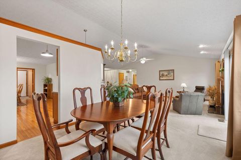 Tiny photo for 6964 Saint Ninians, Lewis Center, OH 43035 (MLS # 225045563)