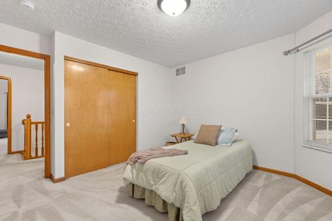 Tiny photo for 6964 Saint Ninians, Lewis Center, OH 43035 (MLS # 225045563)