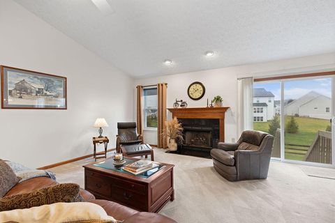 Tiny photo for 6964 Saint Ninians, Lewis Center, OH 43035 (MLS # 225045563)